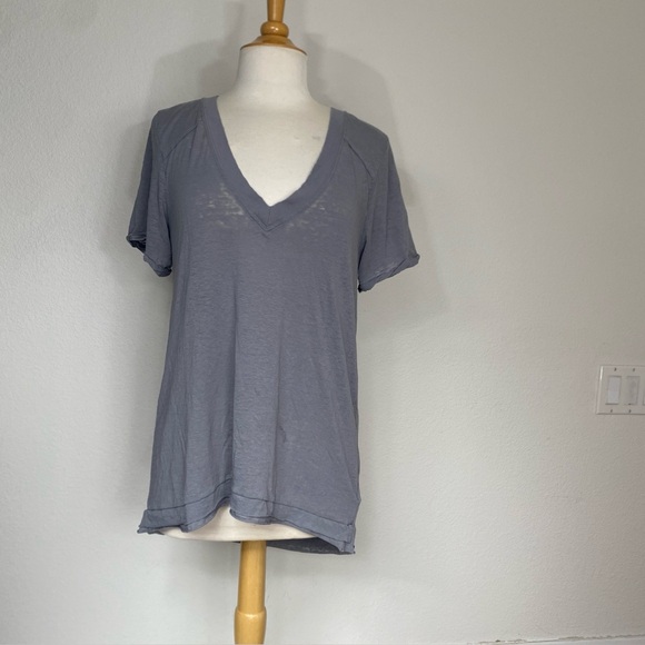 FP We The Free Gray V Neck Burnout Lightweight T-Shirt Size Large Casual Coastal - Picture 1 of 16